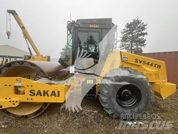 Sakai SV544T Walce jednobębnowe