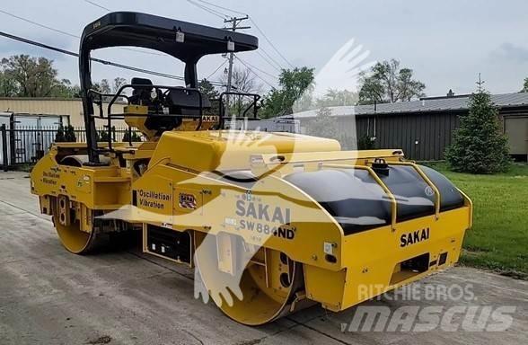 Sakai SW884ND Walce jednobębnowe