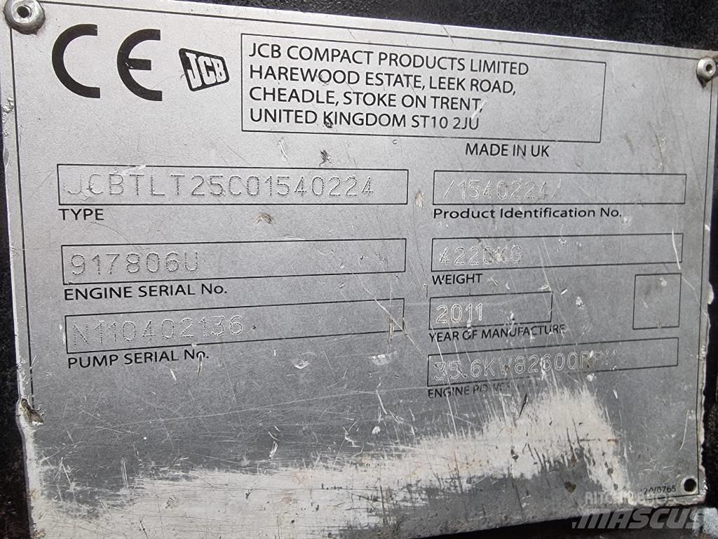 JCB TLT 25 D Ładowarki teleskopowe