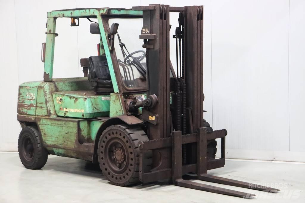 Mitsubishi FD45K2 Wózki Diesla