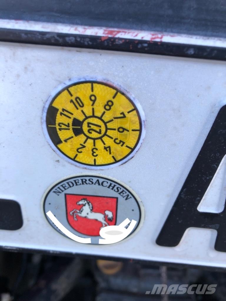 Shibaura ST 330 HST Mikrociągniki