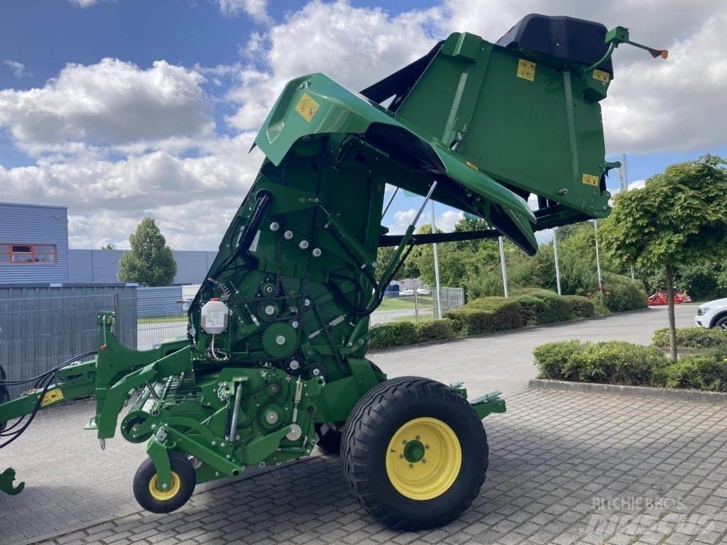 John Deere V461M Prasy zwijające