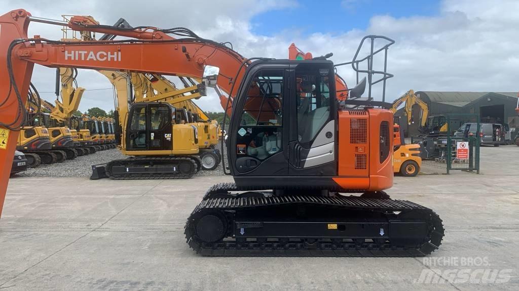 Hitachi ZX 135 US-6 Koparki gąsienicowe