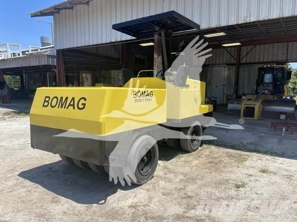 Bomag BW11RH Walce ogumione