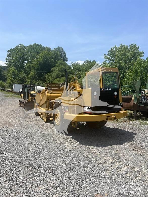 CAT 613C Skrobaki