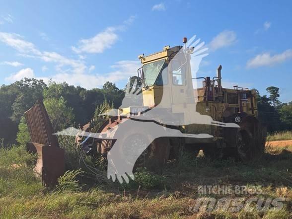 CAT 836C Kompaktory