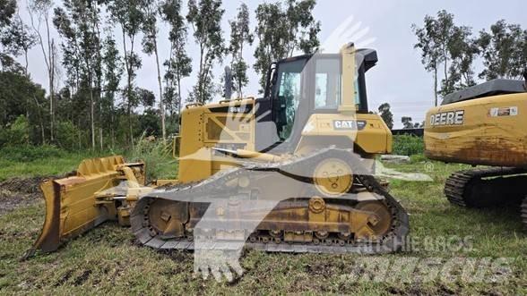CAT D6N LGP Spycharki gąsienicowe