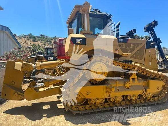 CAT D8T Spycharki gąsienicowe