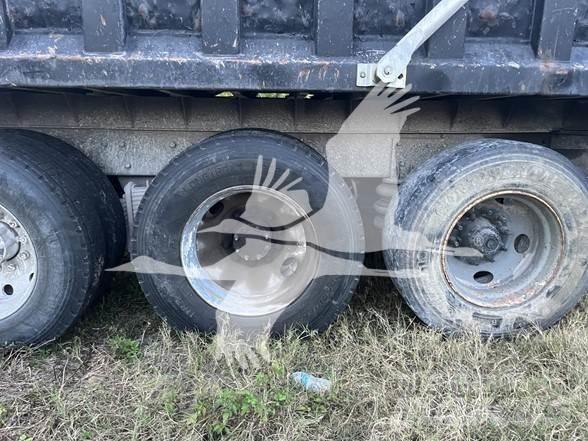 Mack RD688S Wywrotki