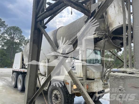 Terex FD6000 Betoniarki i gruszki