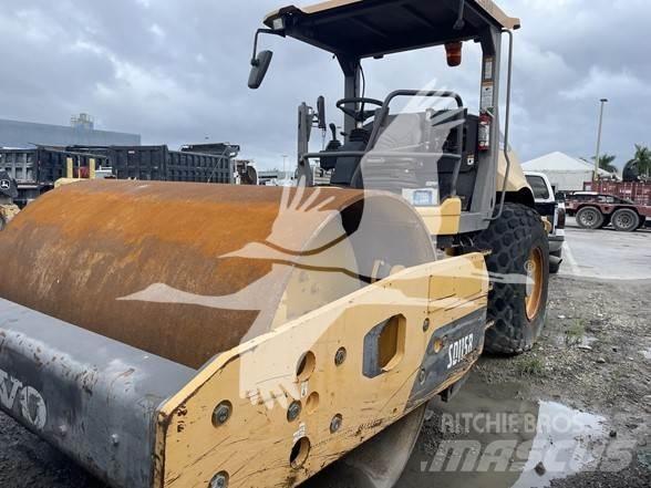 Volvo SD115B Walce jednobębnowe