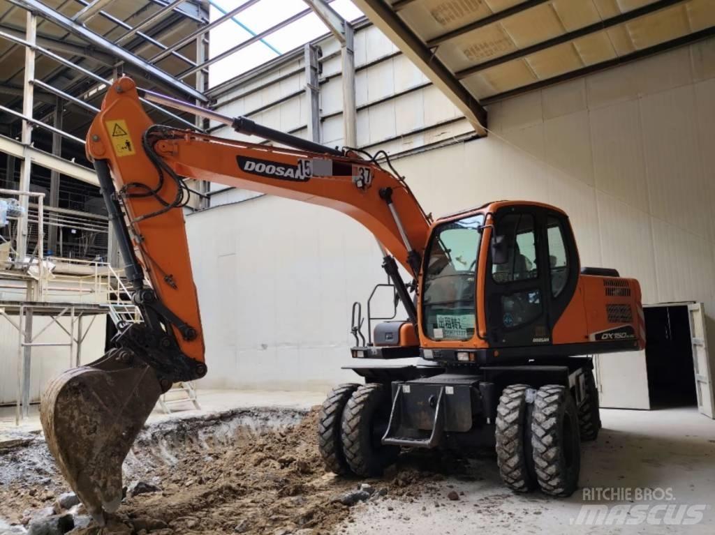 Doosan DX 150W-9C Koparki kołowe