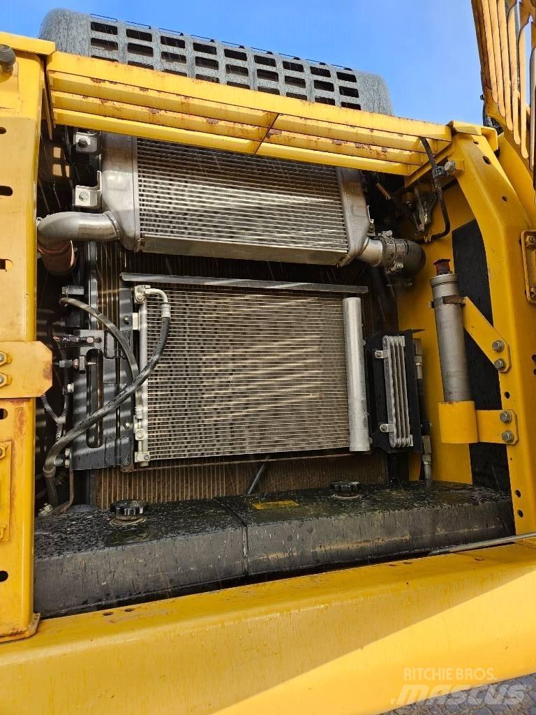 Komatsu PC210LC-11 Koparki gąsienicowe