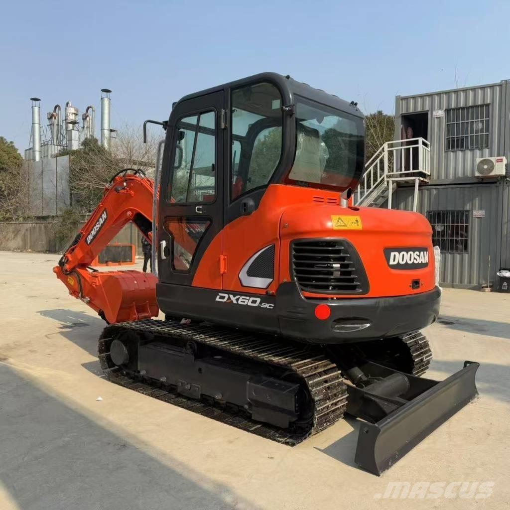 Doosan DX 60-9 C Minikoparki