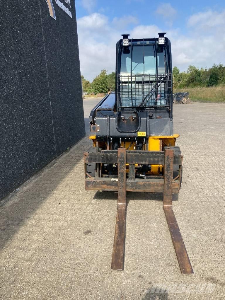 JCB TLT 35 D 4x4 Ładowarki teleskopowe