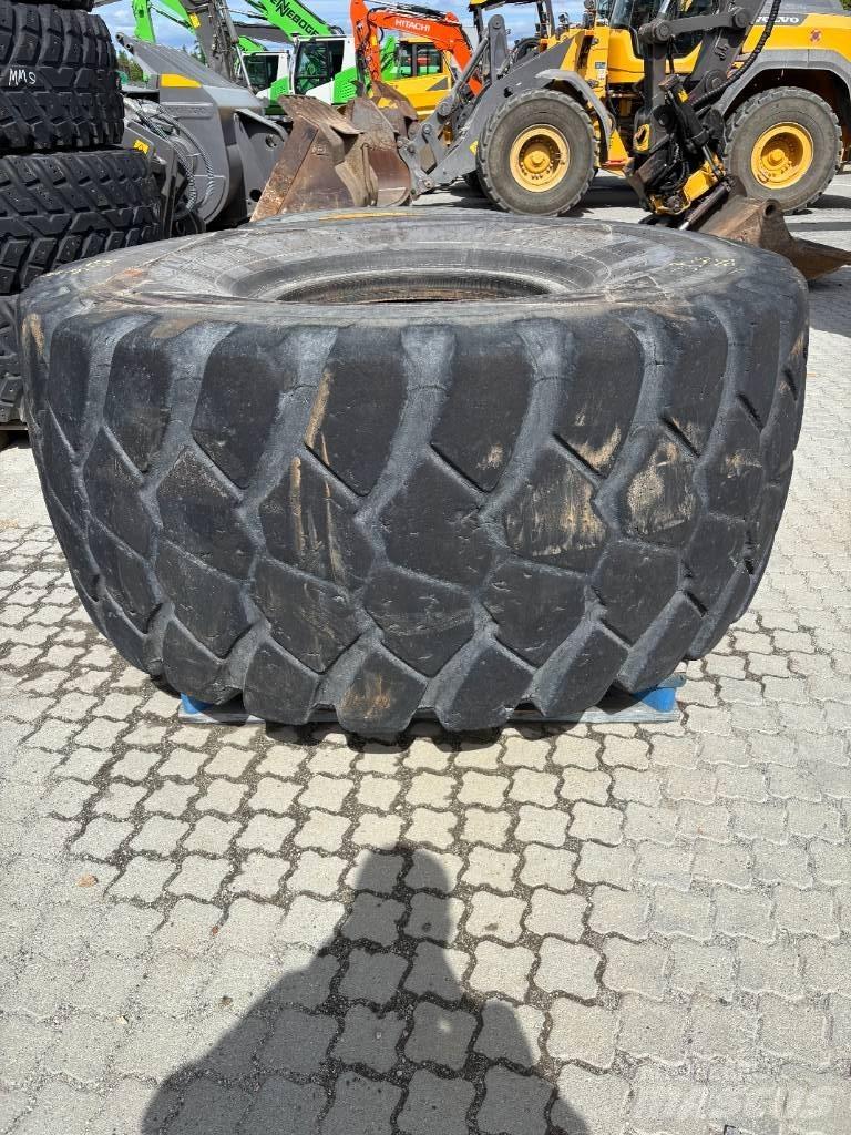  Anleggsdekk Fender Maszyny budowlane - Inne