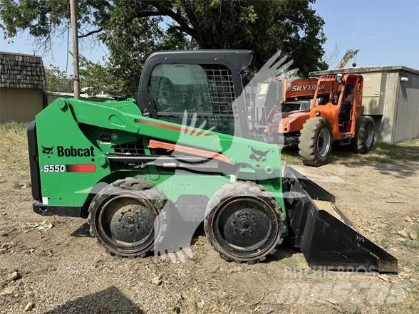 Bobcat S550 Ładowarki burtowe