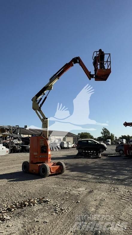 JLG E300AJP Podnośniki przegubowe
