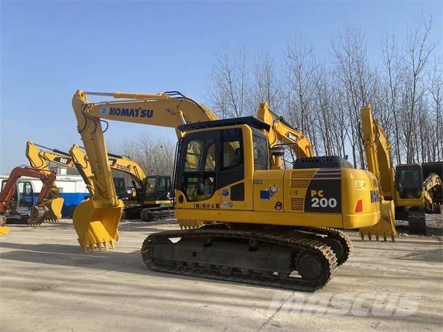 Komatsu PC 200-8N1 Koparki gąsienicowe