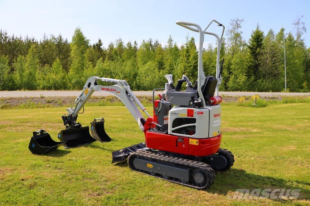 Takeuchi TB210R Minikoparki