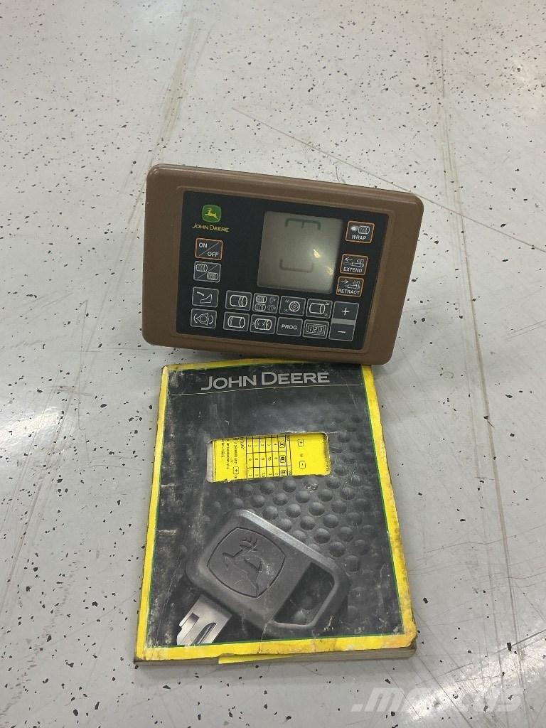 John Deere 578 Prasy zwijające