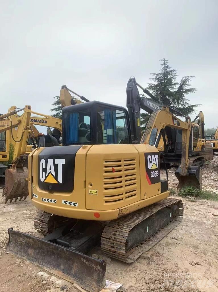 CAT 306E2 Koparki gąsienicowe