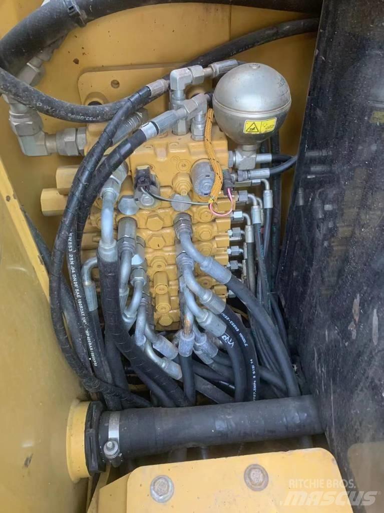 CAT 306E2 Koparki gąsienicowe