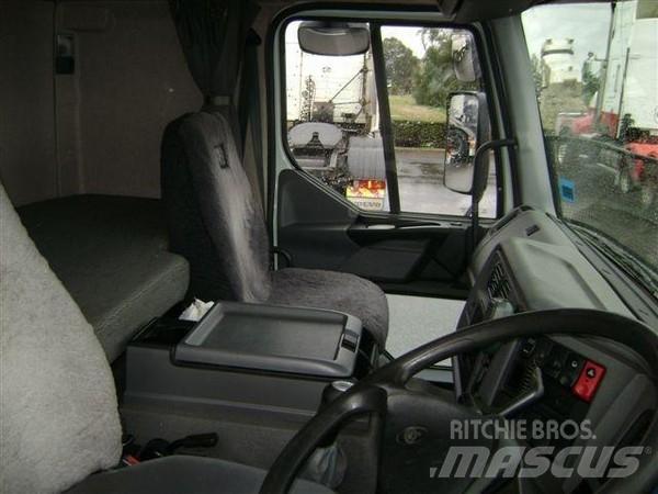 Mack Premium Inne