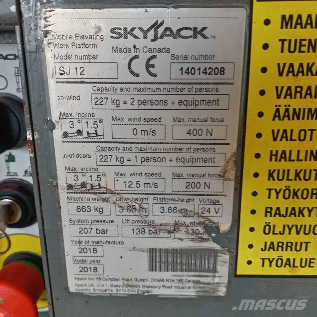 SkyJack SJ 12 Podnośniki masztowe