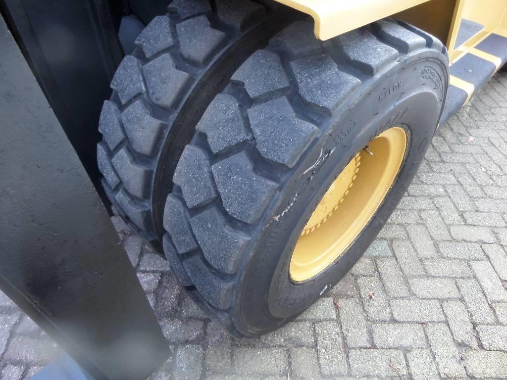 CAT V 300 C Wózki Diesla