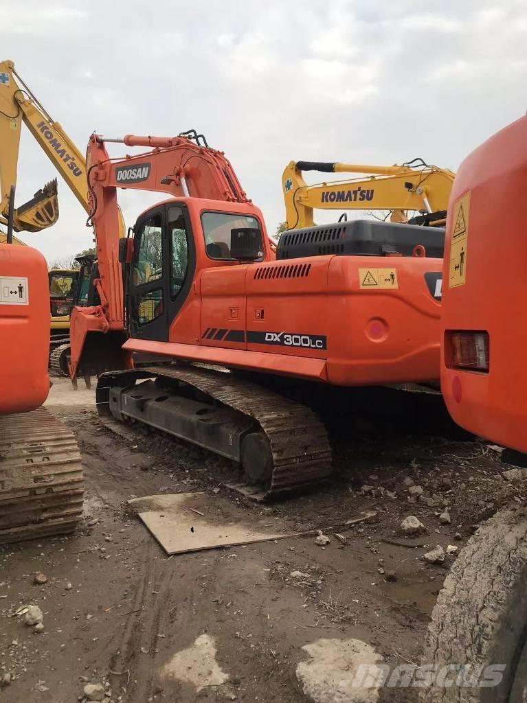 Doosan dx300 Koparki gąsienicowe