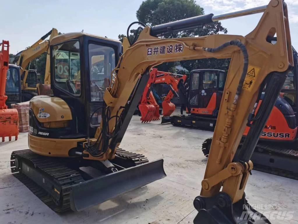 CAT 303c Minikoparki