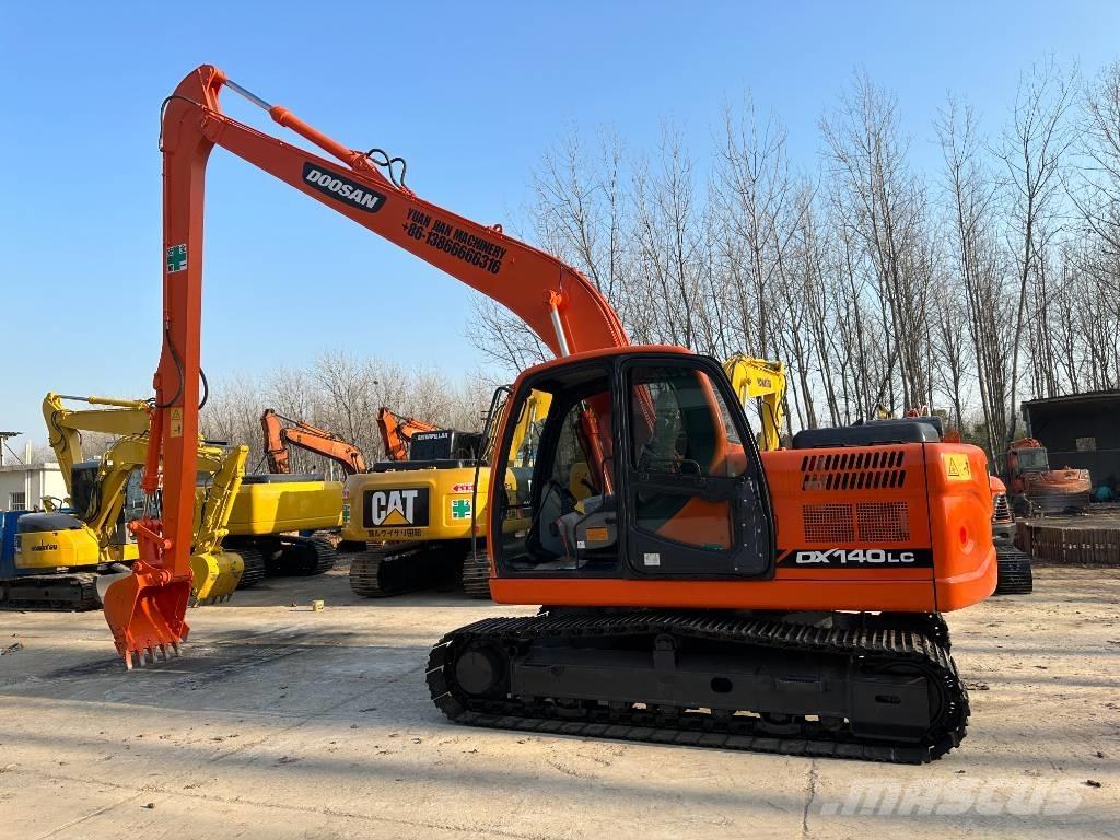 Doosan DX140 Koparki gąsienicowe