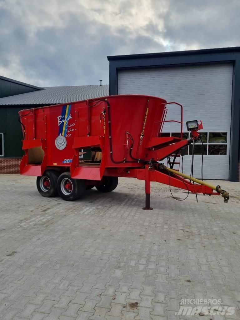 Peecon vme 200 twin Karmniki dla zwierzat