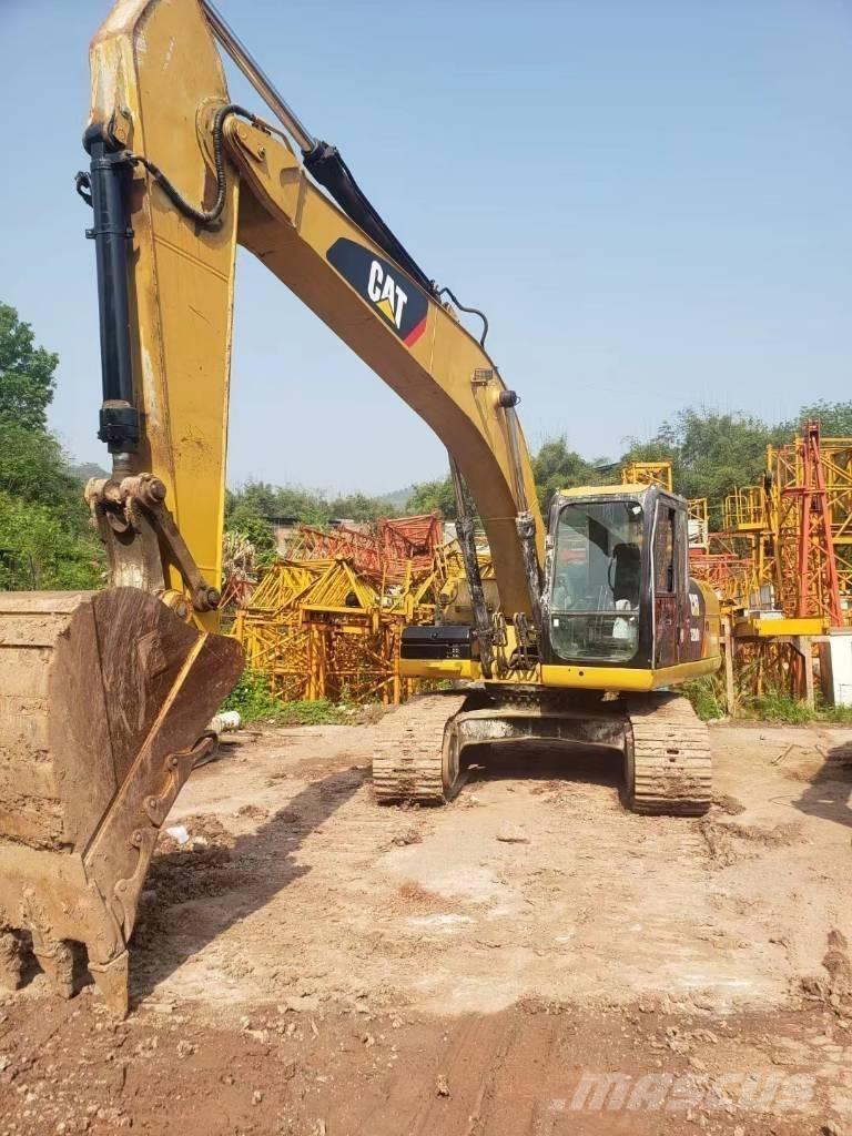 CAT 320 D Koparki gąsienicowe