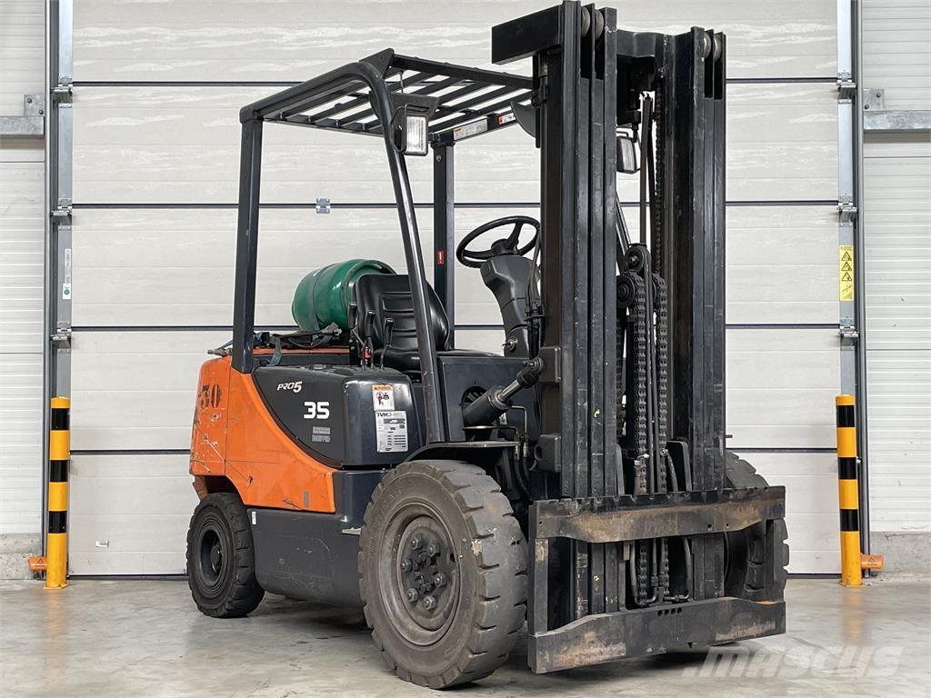 Doosan G35C-5 Wózki LPG