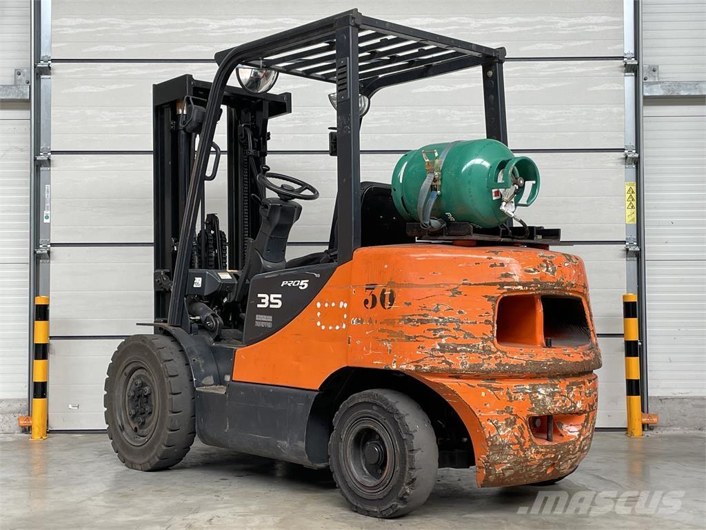 Doosan G35C-5 Wózki LPG