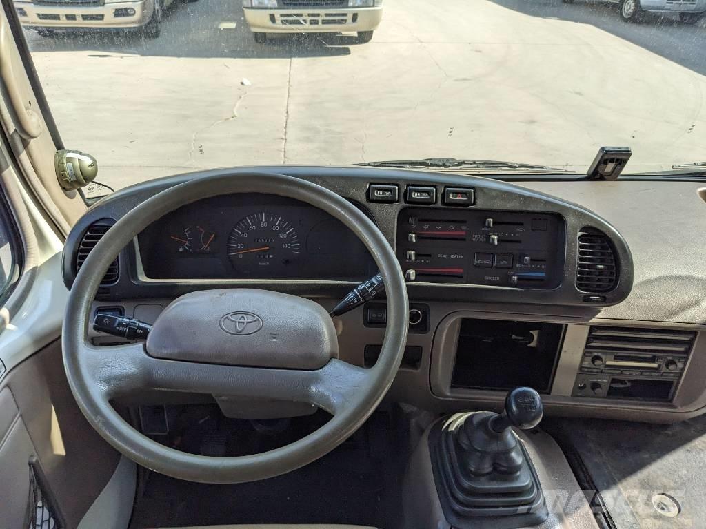 Toyota Coaster Bus Minibusy