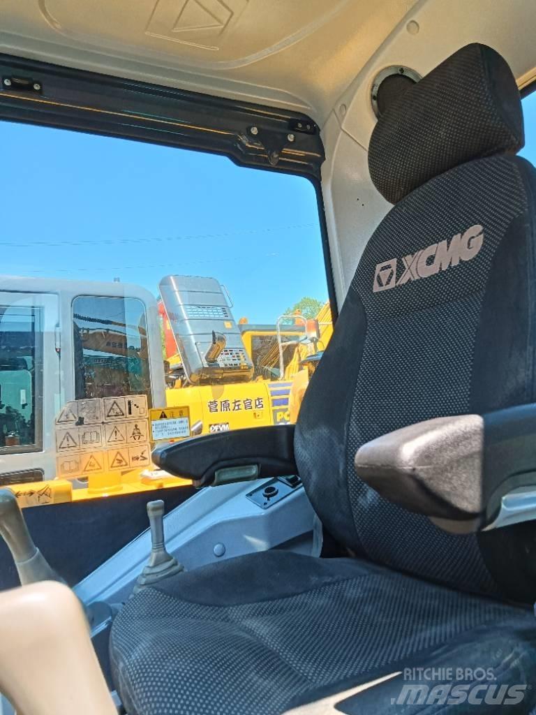 XCMG XE 60 DA Minikoparki