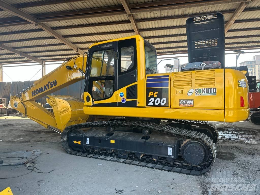 Komatsu PC 200-8 Midikoparki  7t - 12t