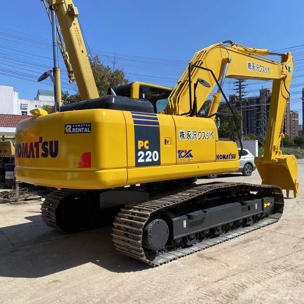 Komatsu PC 220 Koparki gąsienicowe