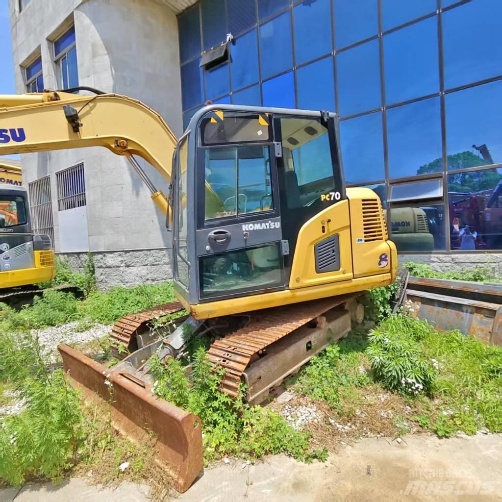 Komatsu PC 70 Koparki gąsienicowe