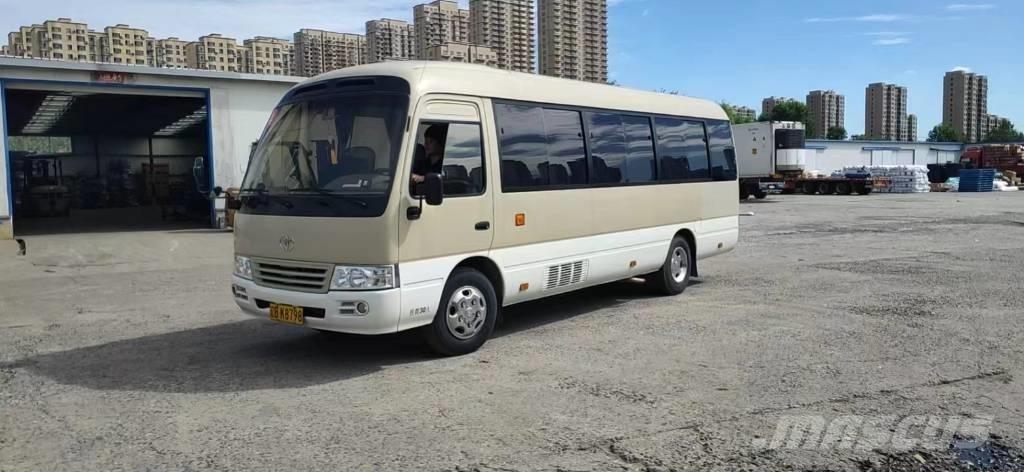Toyota Coaster Bus Minibusy