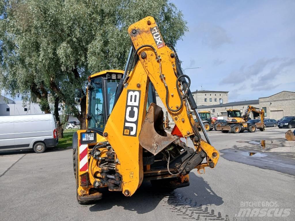 JCB 4 CX Pro AEC Koparko-ładowarki