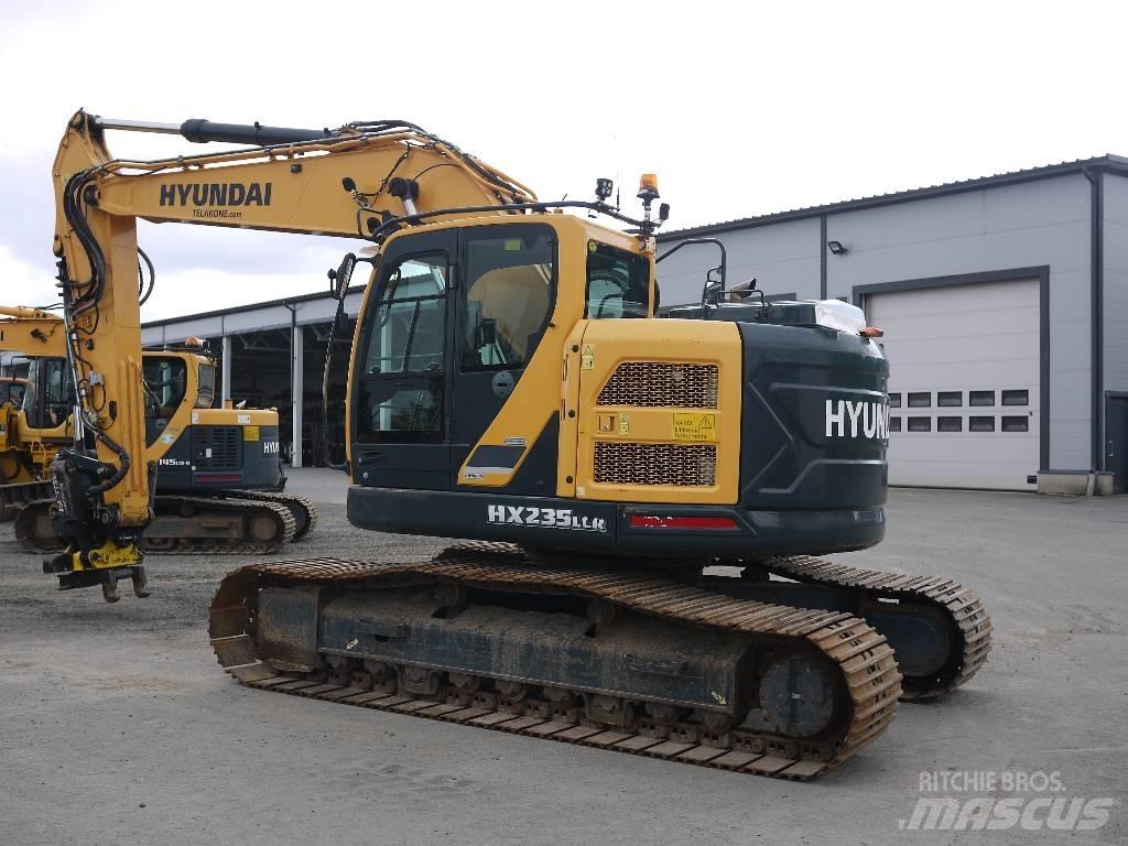 Hyundai HX 235 LCR Koparki gąsienicowe