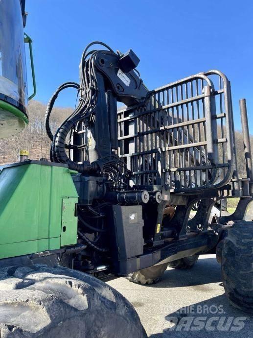 John Deere 1910 E Forwardery