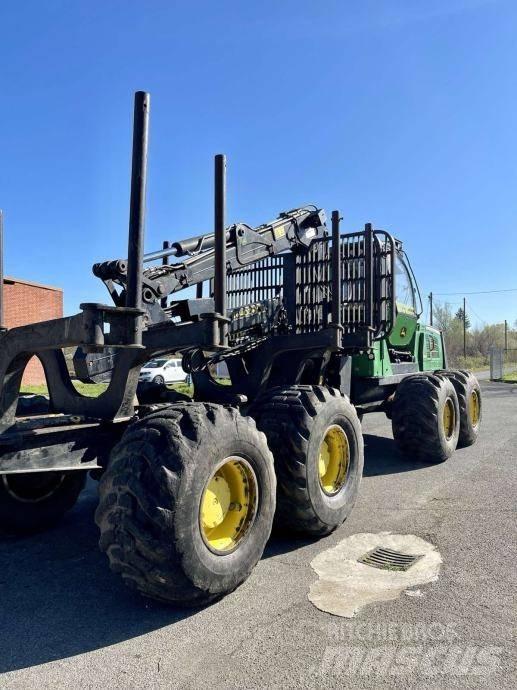 John Deere 1910 E Forwardery