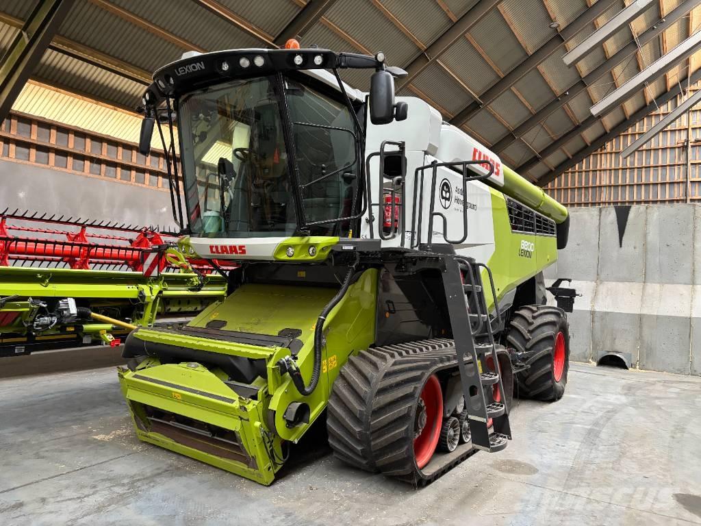 CLAAS LEXION 8800 TT Kombajny zbożowe