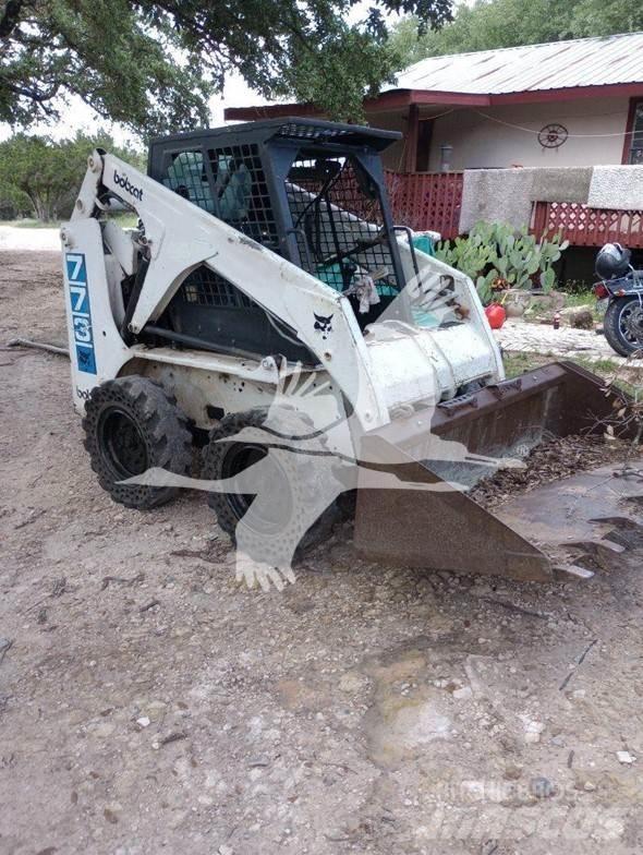 Bobcat 773 Ładowarki burtowe