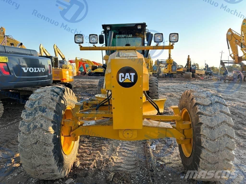 CAT 140H Równiarki